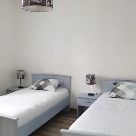 Familial Avec Piscine Commune, Wifi Et Animaux Acceptes Au Coeur Du Perigord - Fr-1-616-288 Le Bugue