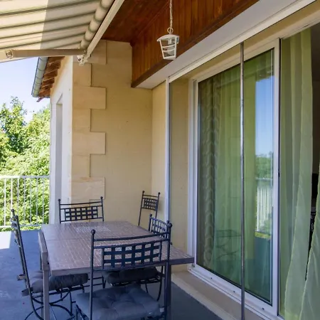 Familial Avec Piscine Commune, Wifi Et Animaux Acceptes Au Coeur Du Perigord - Fr-1-616-288 * Le Bugue