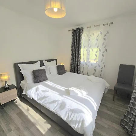 Familial Avec Piscine Commune, Wifi Et Animaux Acceptes Au Coeur Du Perigord - Fr-1-616-288 펜션 *